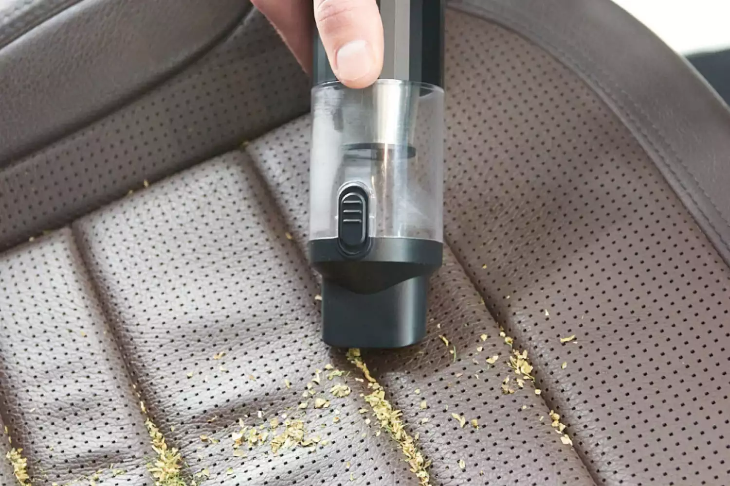 cordless handheld vacuum for Ford Expedition