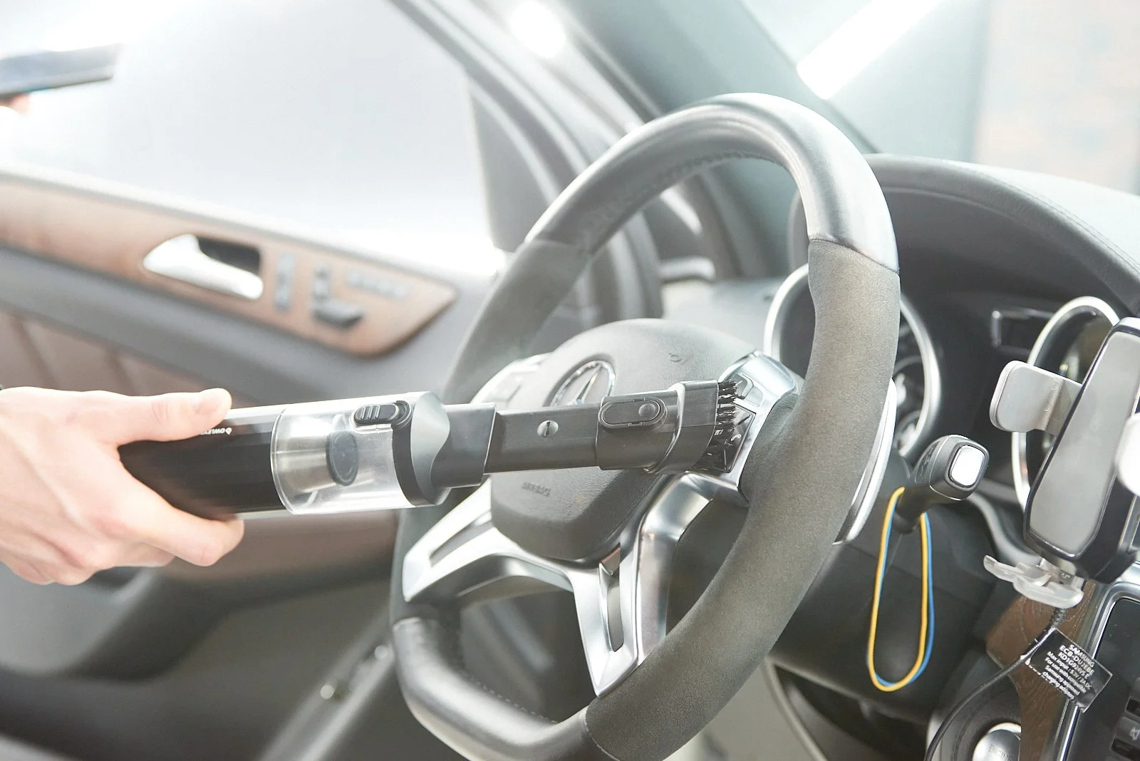 cordless handheld vacuum for Tesla Model 3